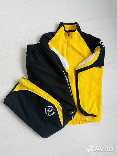 Спортивный костюм на мальчика 146/152 saller