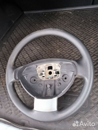 Руль Renault Duster 1