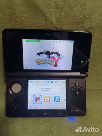 Nintendo 3DS + Pokemon Y