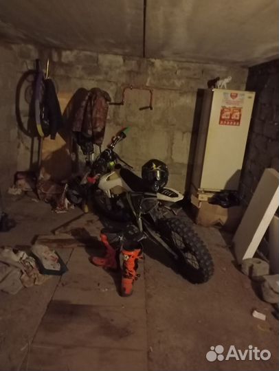 Эндурик с экипом