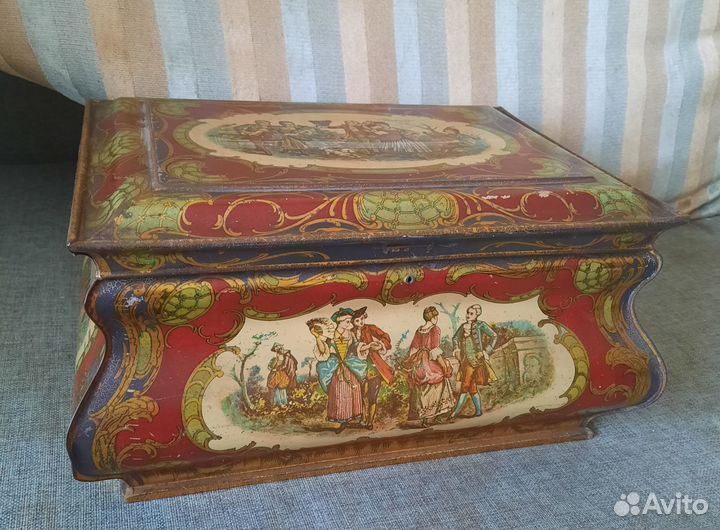 Ящик для конфет старина