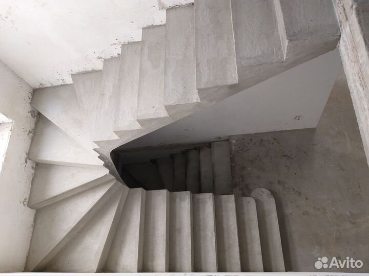 Бетонные лестницы