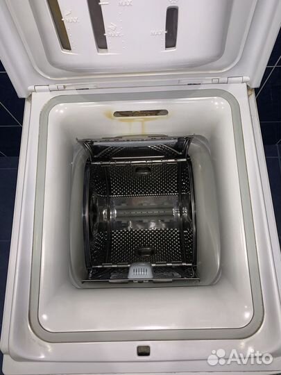 Стиральная машина с вертикальной загрузкой