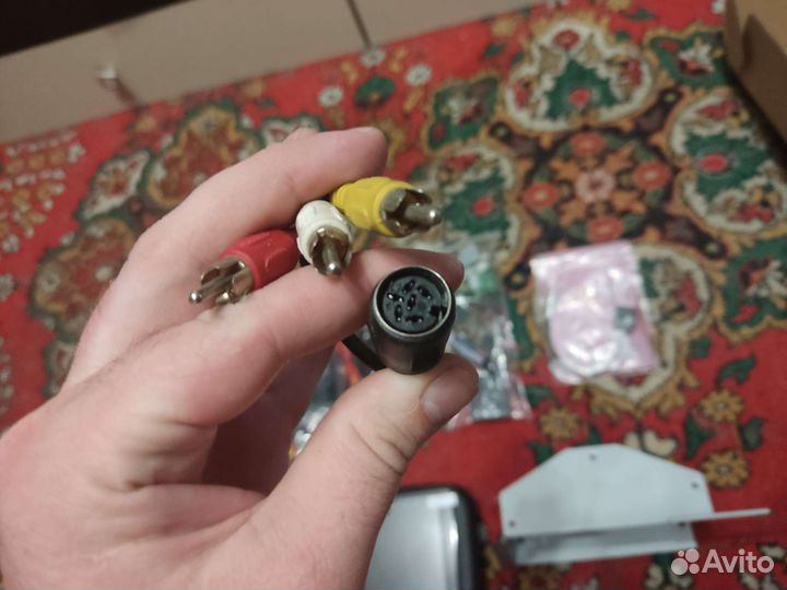 Магнитола для Volvo s80