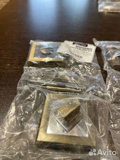 Завертки к ручкам новые