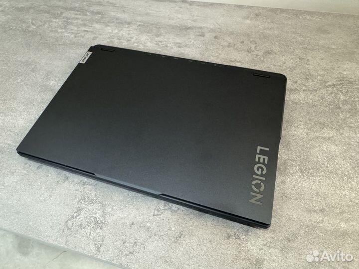 Lenovo legion 5 pro 4060 i7