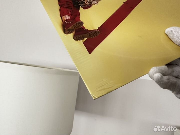 Billie Eilish - Don't Smile AT Me (Yellow/Red)