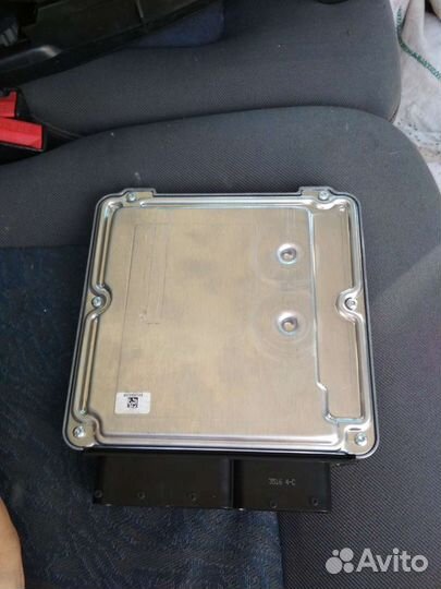 Блок управления двигателем