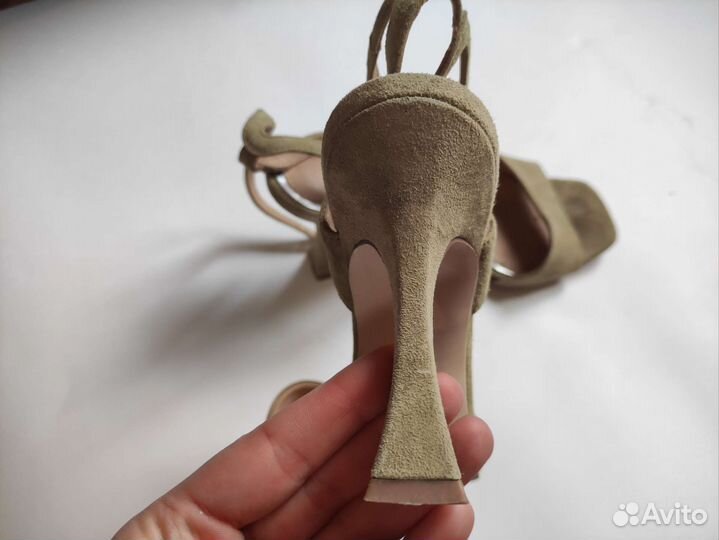 Босоножки mascotte 37