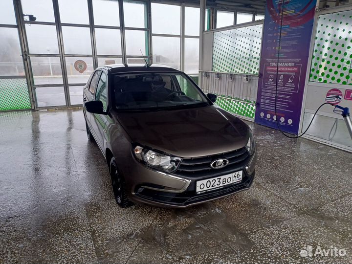 Водитель такси