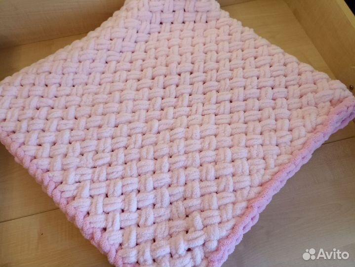 Плед детский вязаный ручная работа