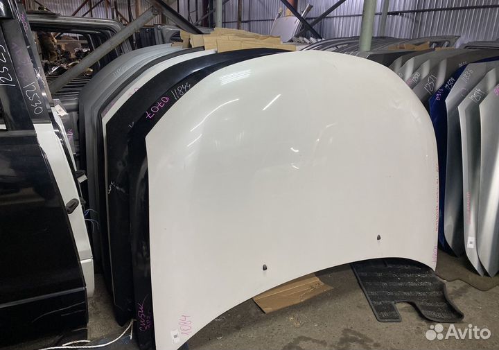 Капот Mitsubishi Outlander XL