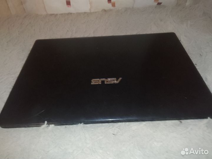 Ноутбук asus