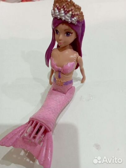 Интерактивная плавающая русалка