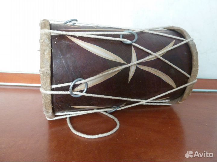 Барабан из Индии новый Дерево, кожа, ручная работа