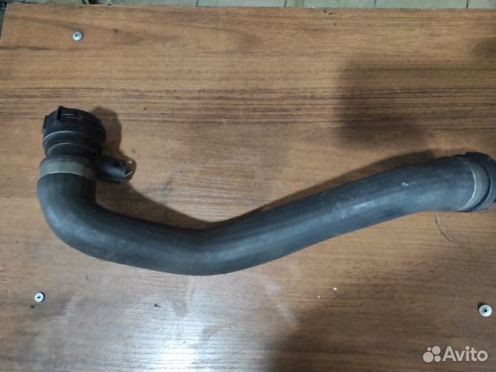 Патрубок радиатора Bmw 5 E70