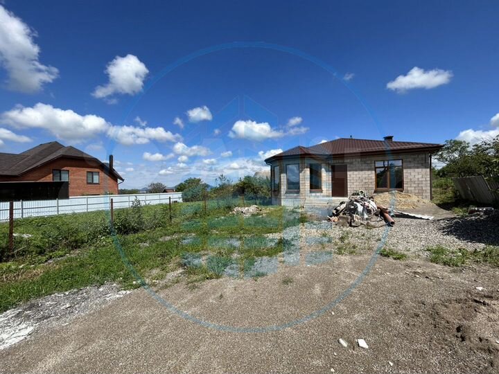 Дом 161,5 м² на участке 5,1 сот.