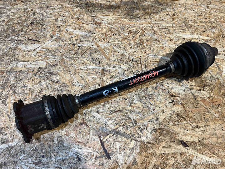 Полуось передняя левая (приводной вал, шрус) Audi