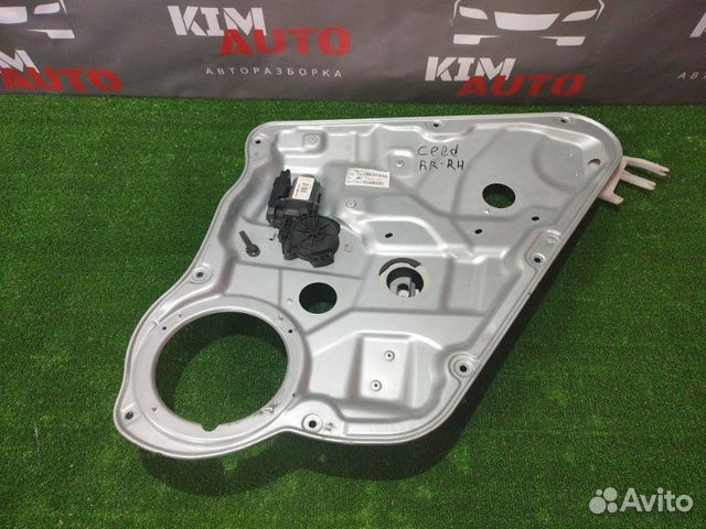 Стеклоподъемник с мотором задний правый Kia Ceed