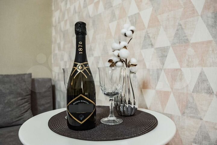 Комната 25 м², 2/4 эт.