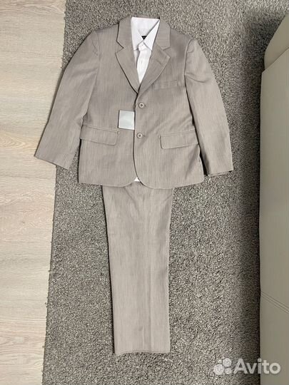 Костюм для мальчика 116 новый