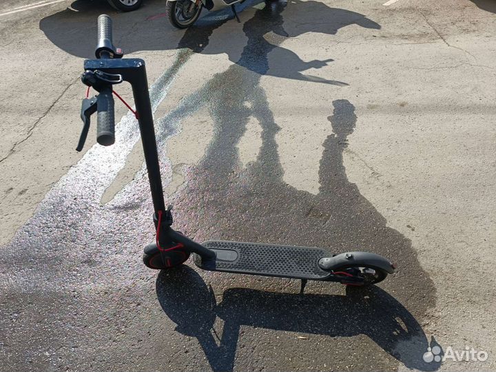 Электросамокат Xiaomi Mijia M365 Pro