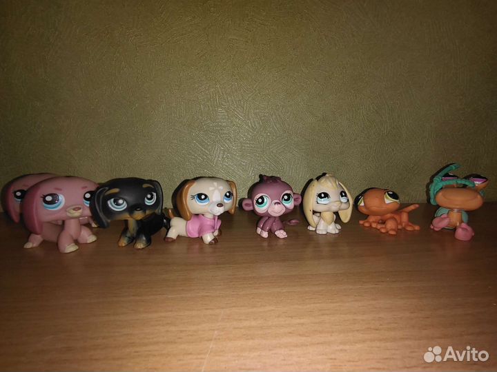 Коллекционные статуэтки таксы. Разные