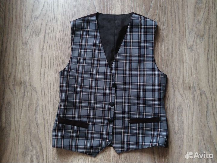 Жилетка для мальчика