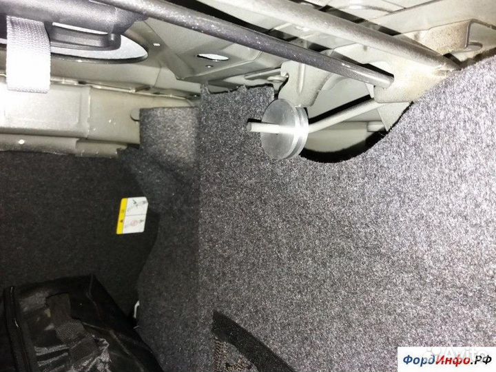 Ободок противотуманной фары Ford Fusion 16-2018