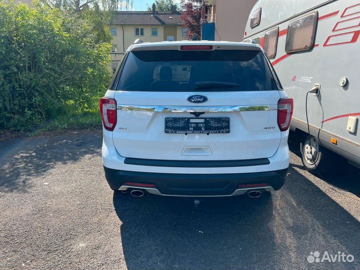 В разборе Ford Explorer U502