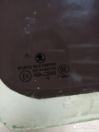 Форточка двери задняя правая Skoda Octavia A4