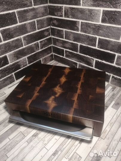 Торцевая доска с гастроемкостью