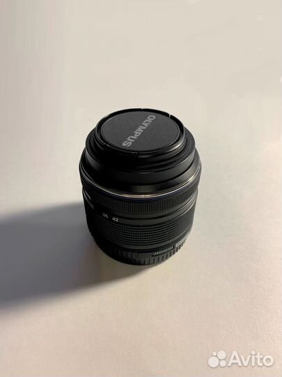 Объектив Olympus M.zuiko digital 14-42mm F3.5-5.6