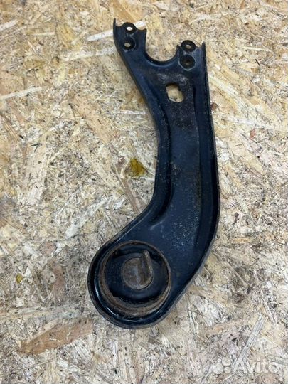 Рычаг задний Hyundai Sonata седан 2.4 2012