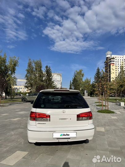 Toyota Vista Ardeo 2.0 AT, 1998, 300 000 км