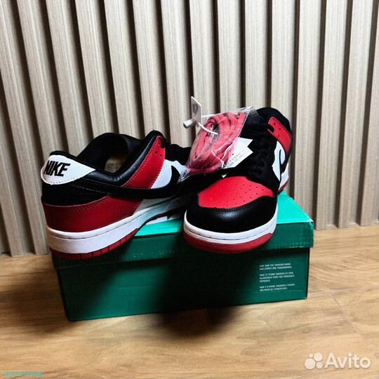 Откройте мир с кроссовками Nike Dunk