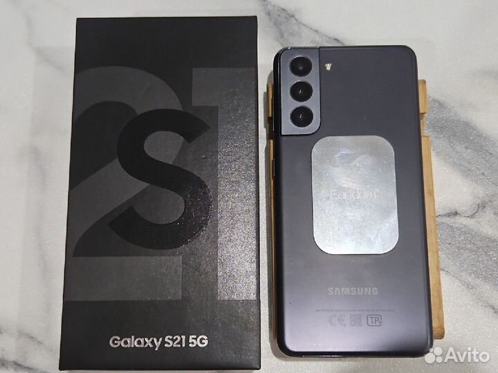 Samsung Galaxy S21 5G, 8/128 ГБ