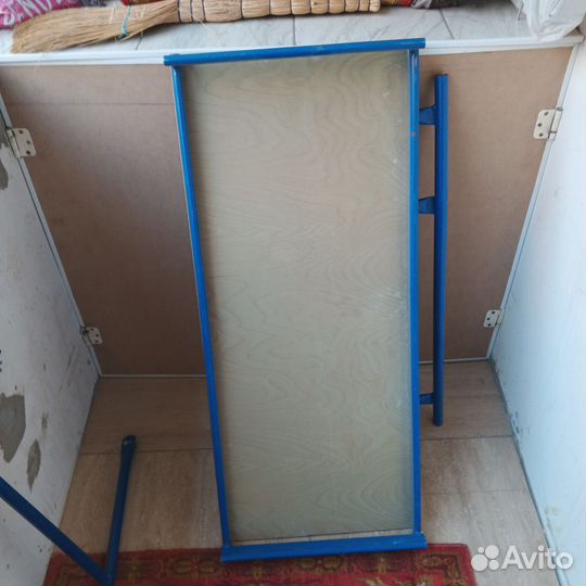 Вешалка напольная