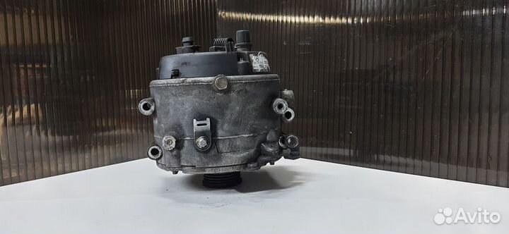 Генератор A0001502550 мерседес W203 W210 W220