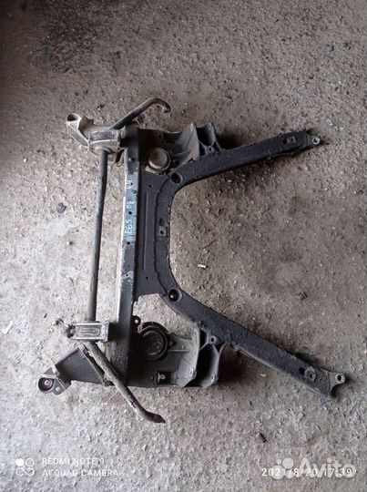 Подрамник передний бмв 745 Е65