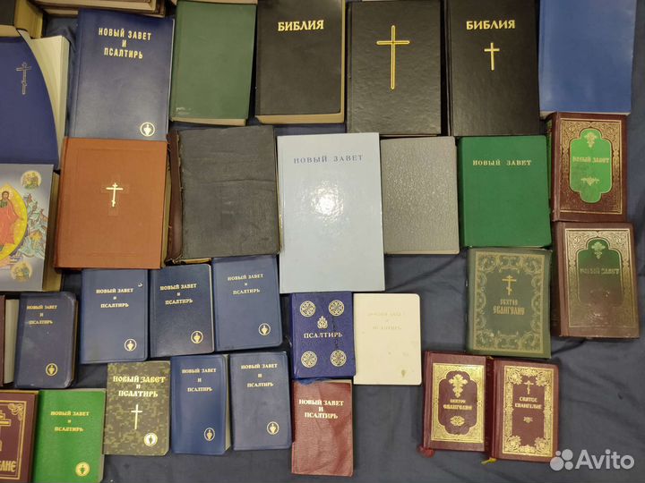 Библии,евангелие, новый завет,иконы разные