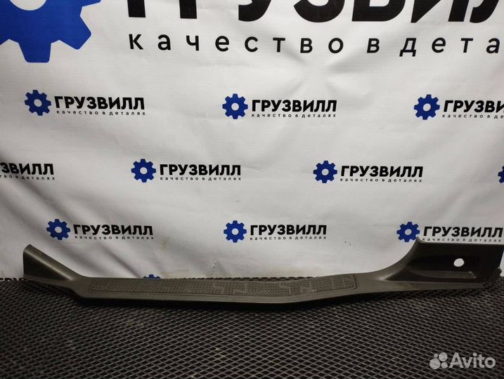 Накладка порога Volvo FH4 82212693