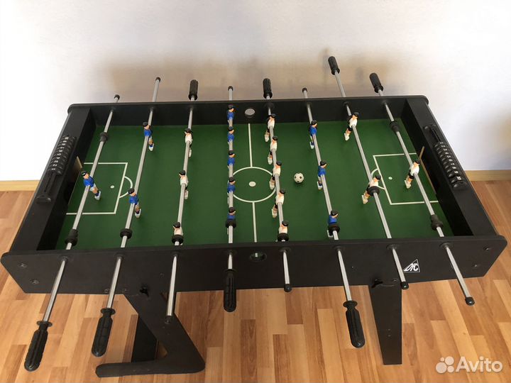 Настольный футбол кикер