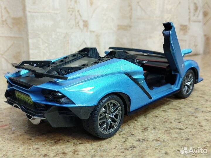 Модель автомобиля Lamborghini с эффектом дыма