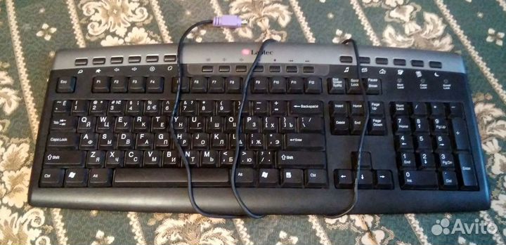 Клавиатура Logitech