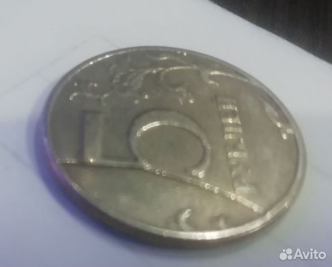 Продам монету с браком