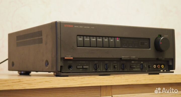 Усилитель Luxman A-007 с цап-ом