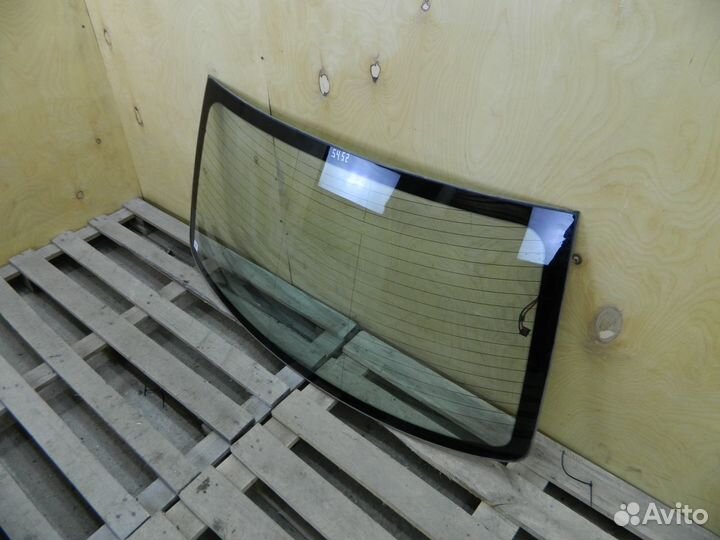 Hyundai Elantra XD - стекло заднее / седан