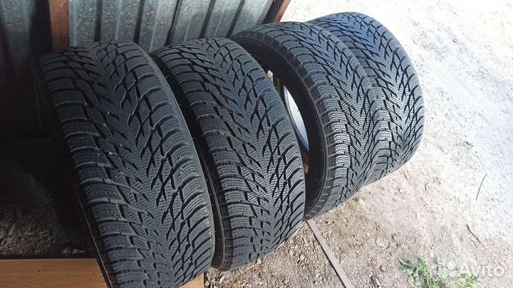 Nokian Tyres Hakkapeliitta R3 225/45 R17
