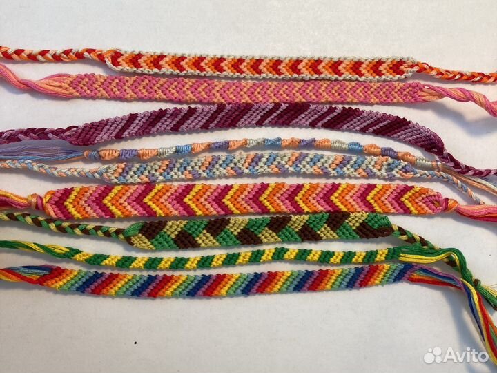 Браслет фенечка из ниток